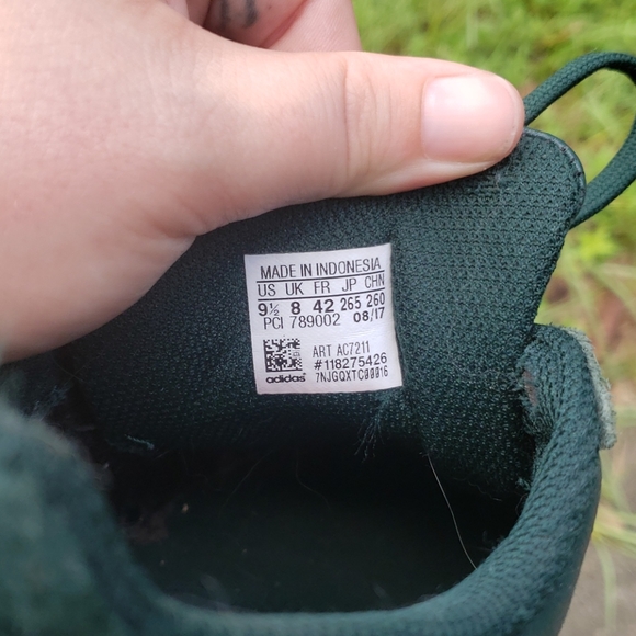 Green Velvet Shell Toe ADIDAS - Picture 6 of 6